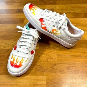 VANS Lowland CC True White Flame Sneakers Skate Shoes Mens Size 10 NWOT